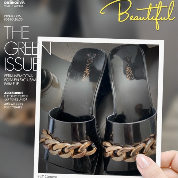 Black Patent Leather Look Slides/Mules w/Gorgeous Gold Chainlink Hardware Detail - Picture 13 of 16